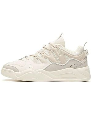 Anta (Wmns) Life Series 'Light And' - White
