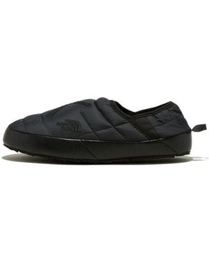 The North Face (Wmns) X Kaws Thermoball Traction 'Kw Tnf Nutse Print' - Black