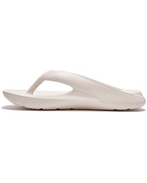 New Balance 5601 Series Casual Shoe Version - White