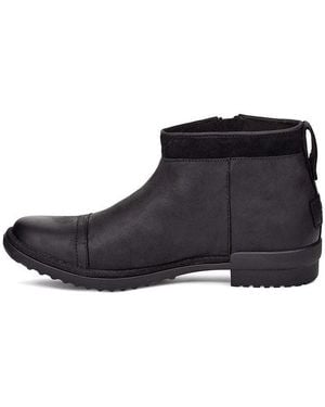 UGG (Wmns) Attell Boot - Black