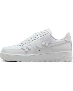 Nike (Wmns) Air Force 1 Low 'Butterfly' - White