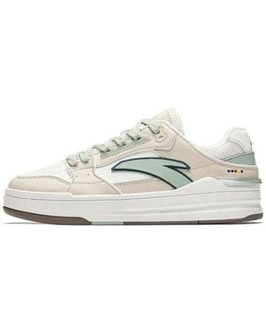 Anta (Wmns) Wang Yibo Collection Street Play - White