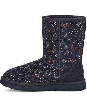 UGG (Wmns) Classic Zodiac Snow Boots - Blue