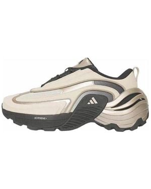 adidas Wonder Runner - White