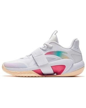 Anta Three-Pointer Rain Lite - White