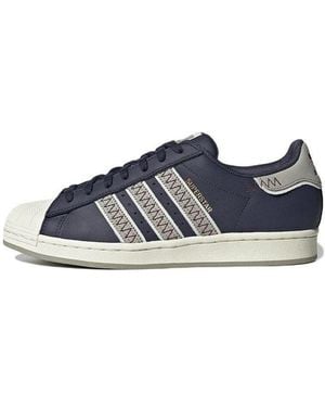 adidas gazelle silver green womens adidas Originals Jeans Trainers
