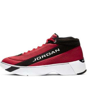 Nike Team Showcase 'Gym' - Red