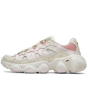 Fila (Wmns) Fila Jagger Retro Running Shoes - White