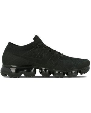 triple black vapormax flyknit 2.0