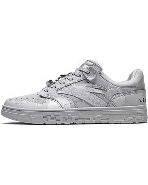 Anta Street Naughty Moon' - White