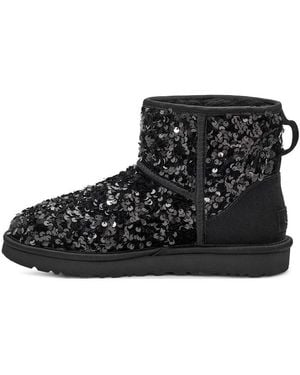 UGG (Wmns) Classic Chunkey Sequin - Black