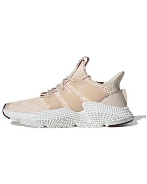Prophere white 2025