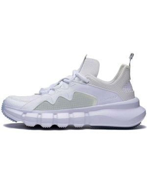 Li-ning Wade Essence 2.3 Lite - White