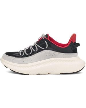 UGG Ca805 V2 Remix - White