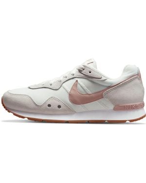 Nike (Wmns) Venture Runner Wide 'Sail Oxford' - White