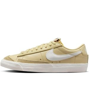 Nike (Wmns) Blazer Low 77 - Metallic
