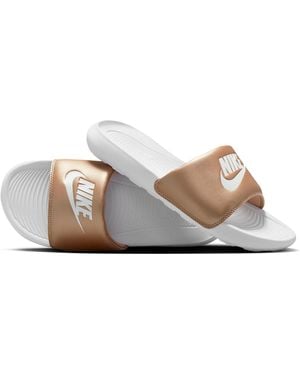 Nike (Wmns) Victori One Slide 'Metallic Bronze'