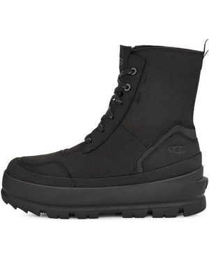 UGG (Wmns) Lug Boot - Black