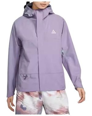 Nike (Wmns) Acg Cascade Rains Storm-Fit Windproof Water Repellent Lightweight Packable Jacket - Purple