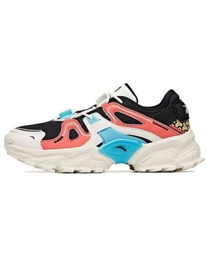 Anta (Wmns) Outdoor Series Sneakers - Blue