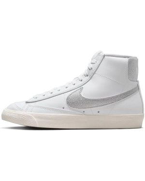 Nike (Wmns) Blazer Mid '77 Ess - White