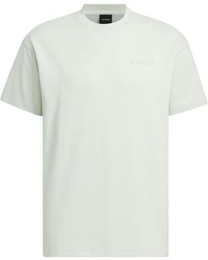 adidas X National Geographic Graphic T-Shirt Asia Sizing - White