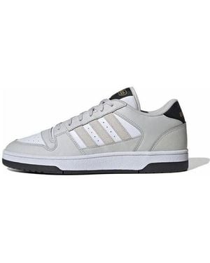 adidas Turnaround - White