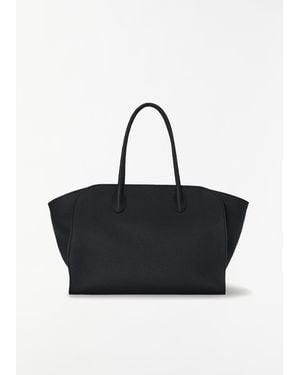 トートバッグ The Row SS25 'Marlo' shopping bag (W1773L72 CHSS) Marlo 17 Bag Brown in Leather – The Row