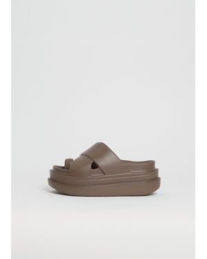 Sacai Foam Multiple Sole Sandals - Brown