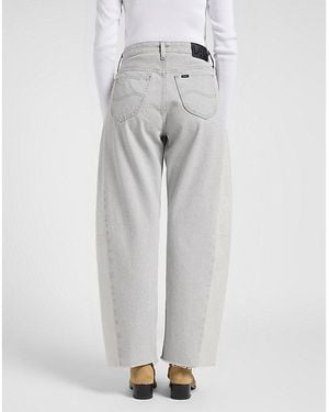 Lee Jeans Rider Loose Barrel Jean Size 24X31 - White
