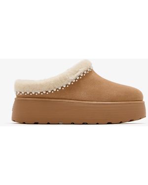 Stuart Weitzman Nellie Pearl Flatform Mules - Brown