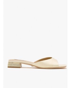 Badgley Mischka Oahu Flat Sandals - White