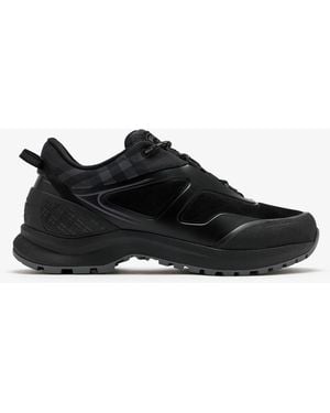 Burberry Discover Sneakers - Black