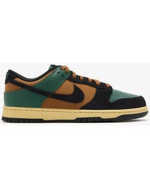 Nike Dunk Low Sneakers - Green