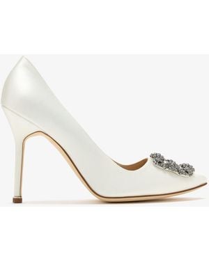 Manolo Blahnik Hangisi Pumps - White
