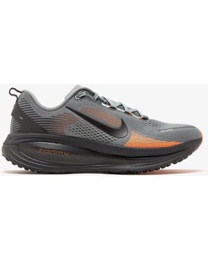 Nike Vomero 18 Sneakers - Gray