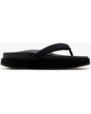 Onwuad Cuda Sandals - Black
