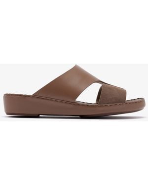 LAGGAR Drifted Belt Sandals - Brown