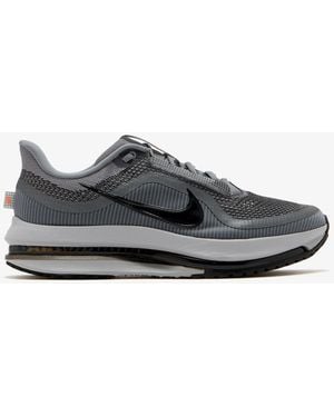 Nike Pegasus Premium Sneakers - Gray