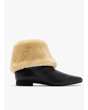 TOTEME Downtown Shearling Boots - Black