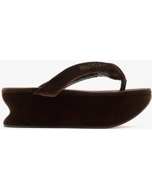 Balenciaga Gaeta Thong Sandals - Brown