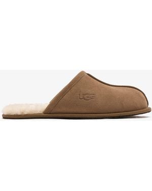UGG Scuff Slippers - White