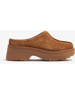 UGG New Heights Clogs - Brown