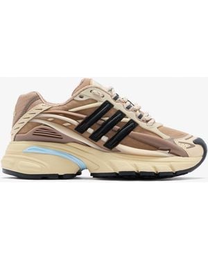 adidas X Pharrell Virginia Adistar Jellyfish Sneakers - White