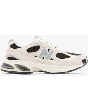 New Balance 2010 Sneakers - White