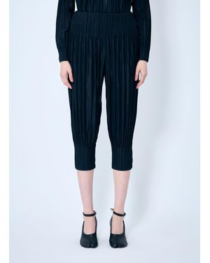 Pleats Please Issey Miyake Cropped Pleated Trousers - Blue