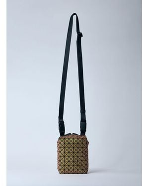 Issey Miyake Beetle Spritz Shoulder Bag - Blue