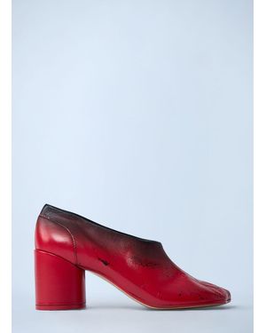 MM6 by Maison Martin Margiela Distressed Court Shoes - Red