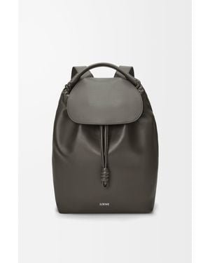 Loewe Mochila Flamenco En Piel De Cuero Brillante Flexible Hombre - Negro