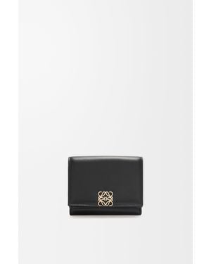 Loewe Cartera Con Tres Pliegues Anagram Puffer En Piel Napa De Cuero Mujer - Blanco